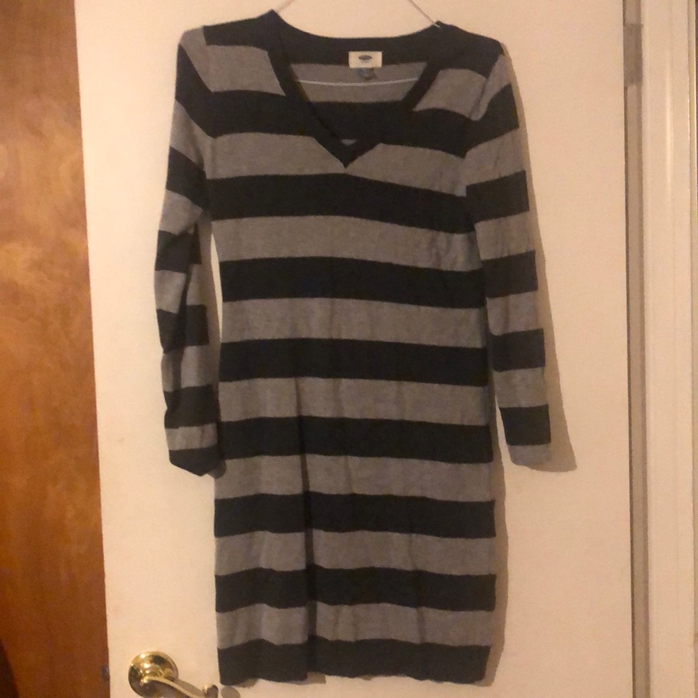 Woman’s Old Navy Gray Stripped Sweater Dress
